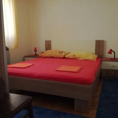 Dragan Apartment *