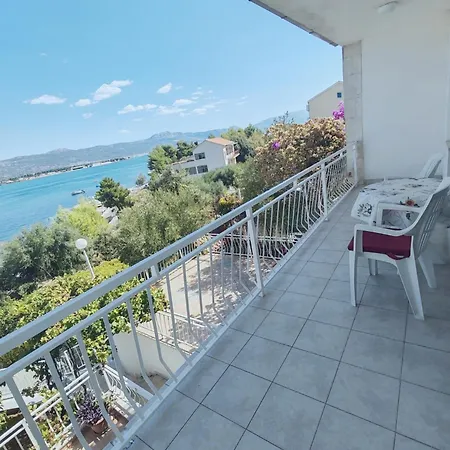 Apartment Dragan *