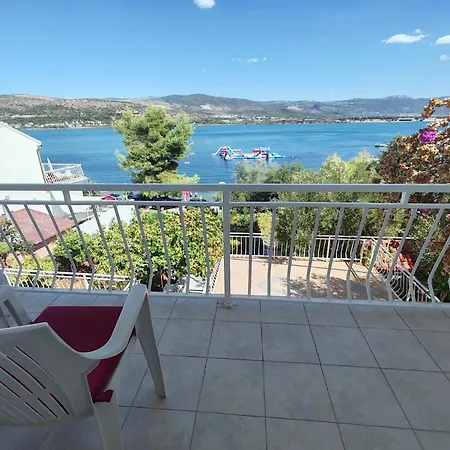 Apartment Dragan Trogir