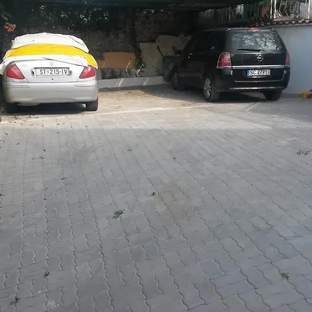 Dragan Апартаменты *